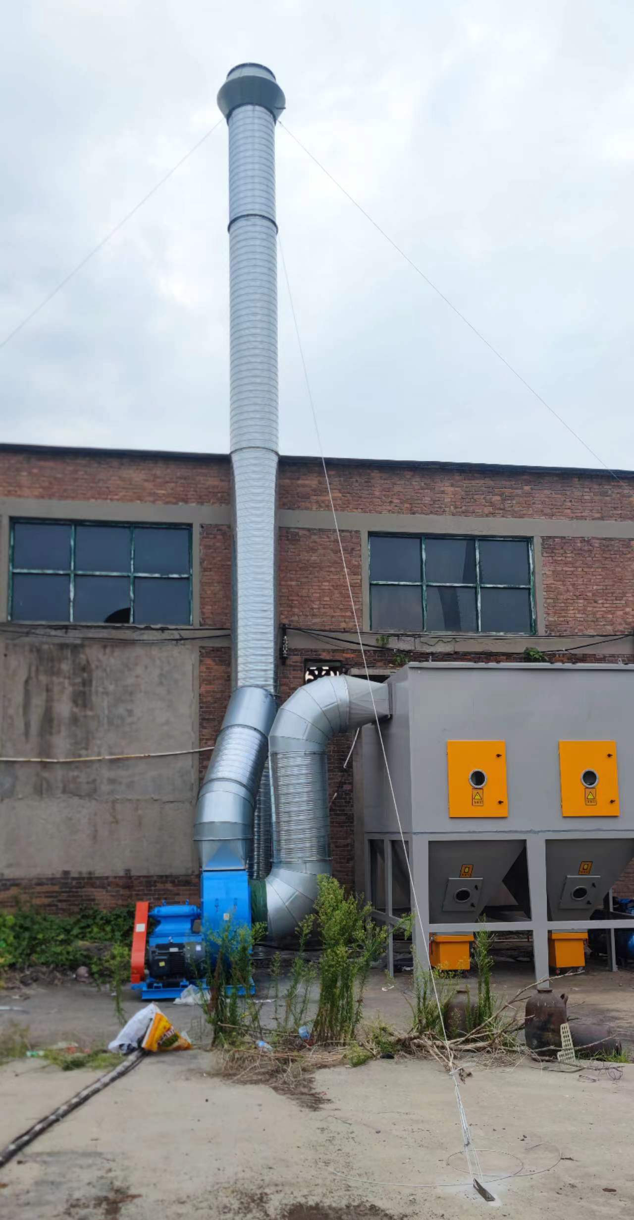 KFHY02.jpg KFHY02.jpg