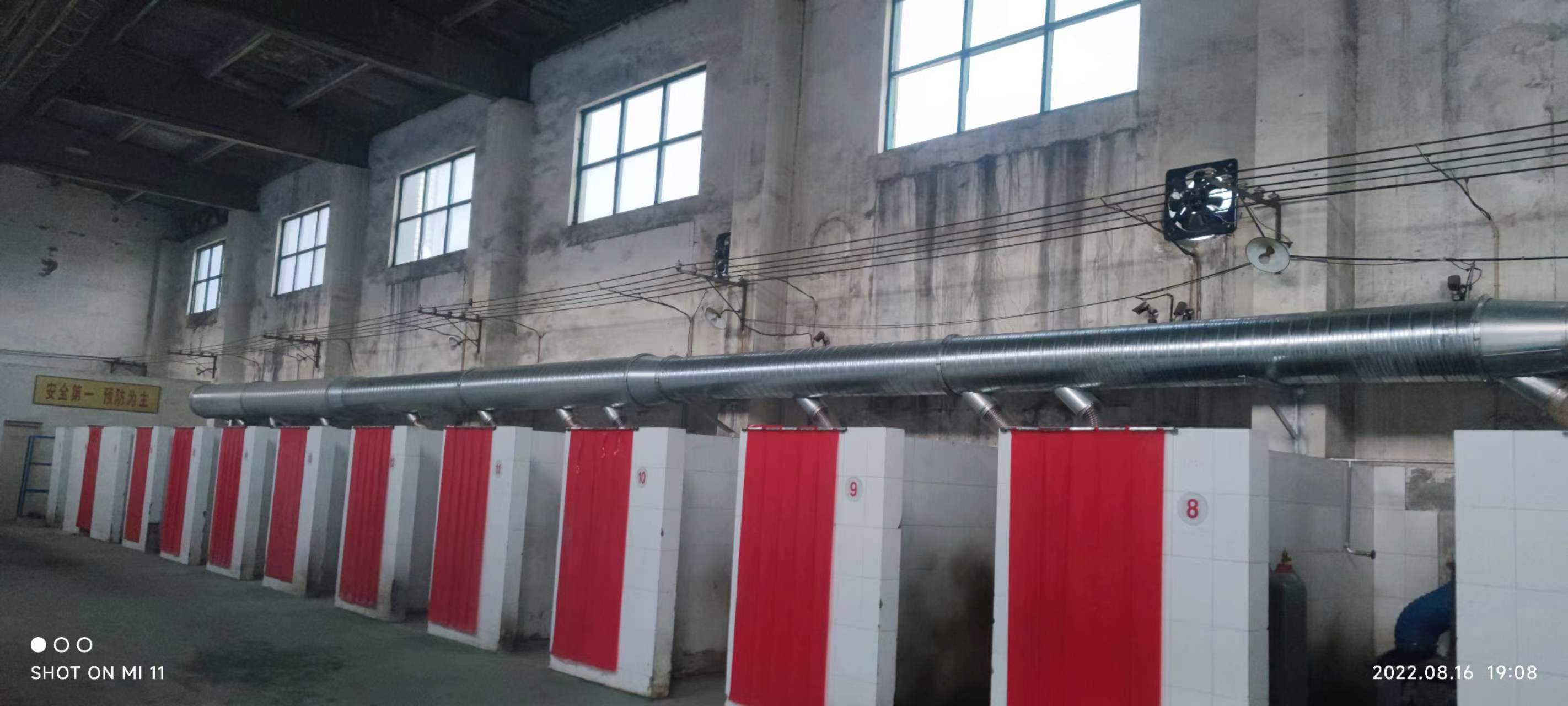 KFHY03.jpg KFHY03.jpg